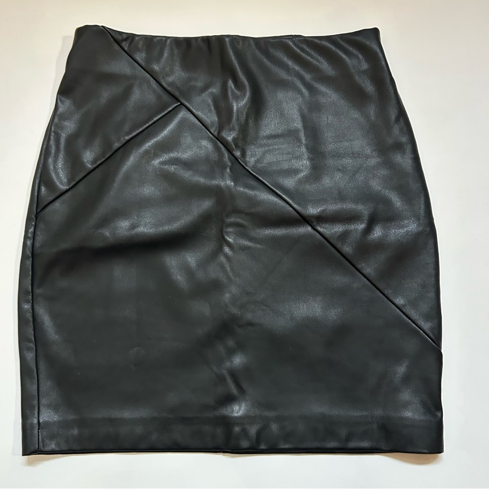 Dynamite Faux Leather Women’s Size  XS in Black